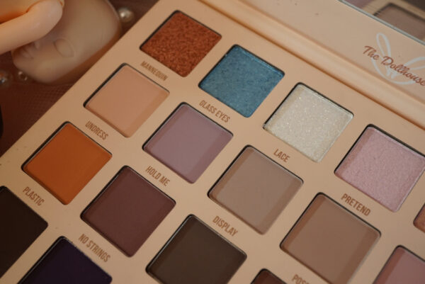 Bachari Dollhouse Eyeshadow Palette – High-Quality Pigmented Shades - Image 7