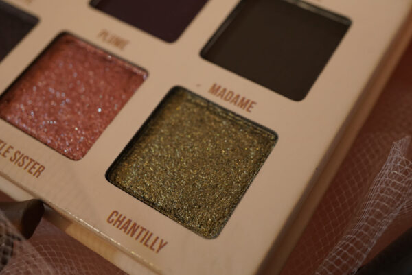 Bachari Dollhouse Eyeshadow Palette – High-Quality Pigmented Shades - Image 11