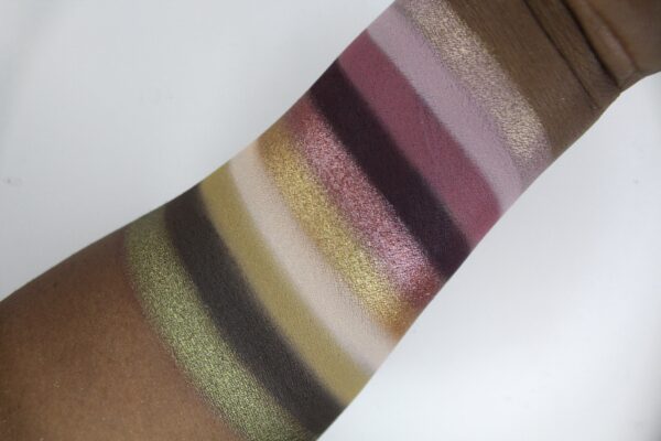 Bachari Dollhouse Eyeshadow Palette – High-Quality Pigmented Shades - Image 14