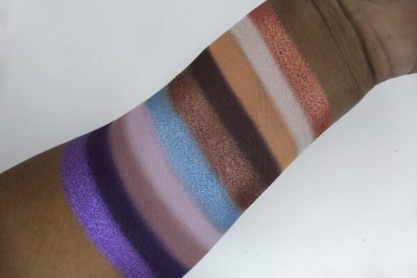 Bachari Dollhouse Eyeshadow Palette – High-Quality Pigmented Shades - Image 12